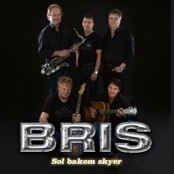 Sol bakom skyer